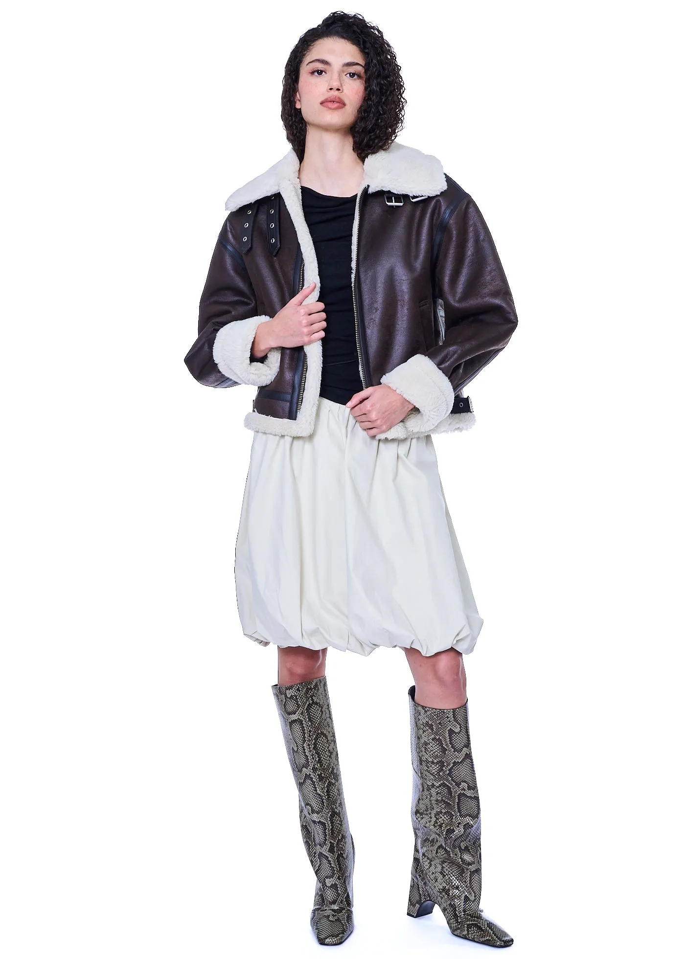 Dunst Unisex Loose Fit Line Shearling Jacket in Brown