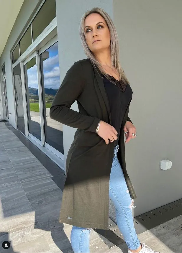 MERINO ELONGATED LONGLINE CARDIGAN WITH SPLIT HEM LONG SLEEVES KHAKI