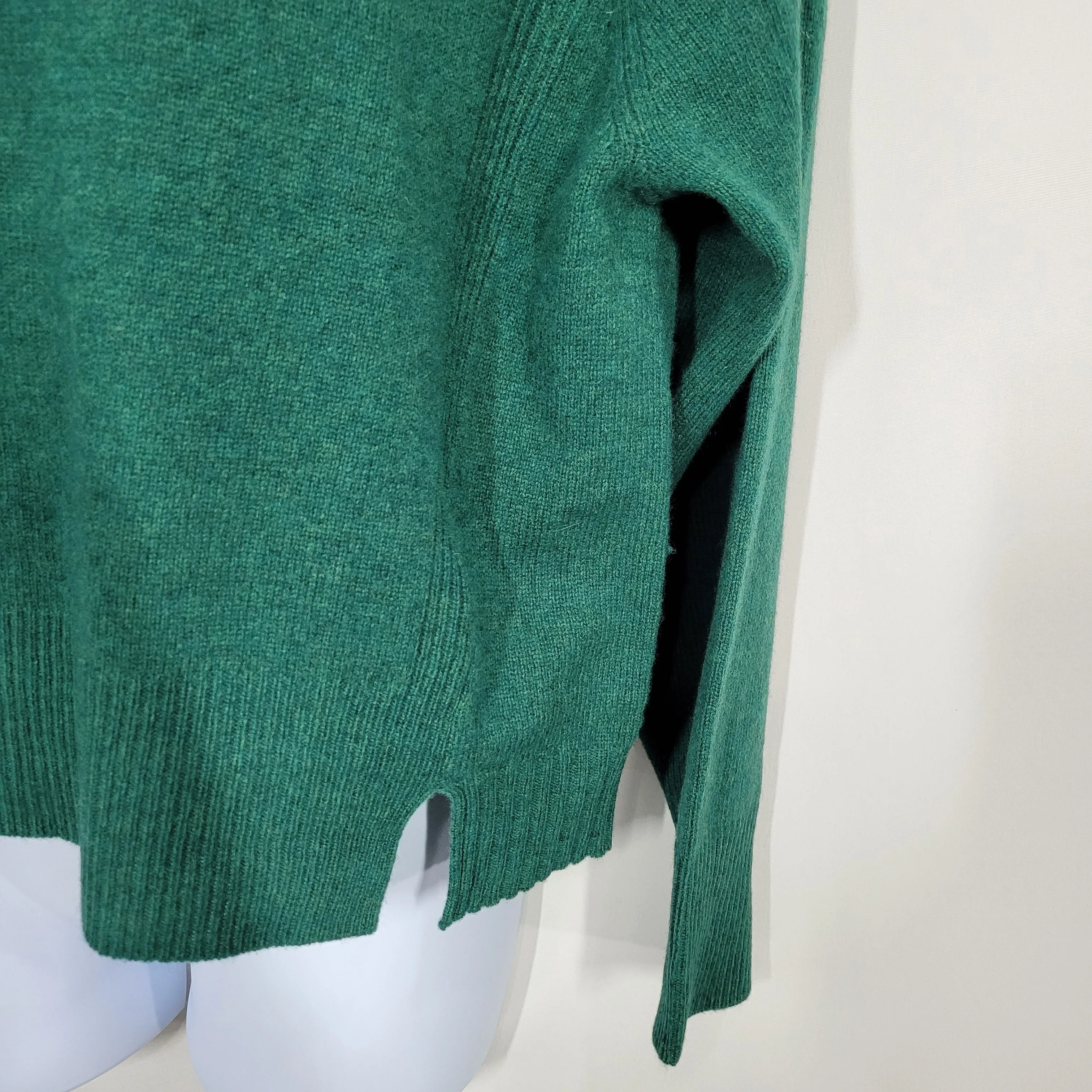 Whispers Emerald Green Wool Mock Neck Long Sleeve Sweater Size Medium